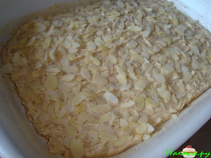 Пирог с ревенем и клубничкой