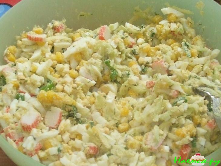 Салат с крабовыми палочками Салат с крабовыми палочками
