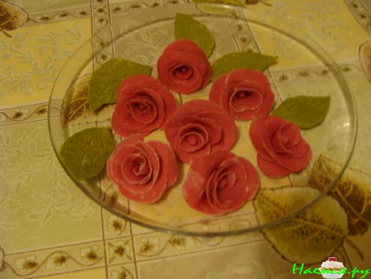 Торт с украшением из мастики (вариант) Торт с украшением из мастики (вариант)