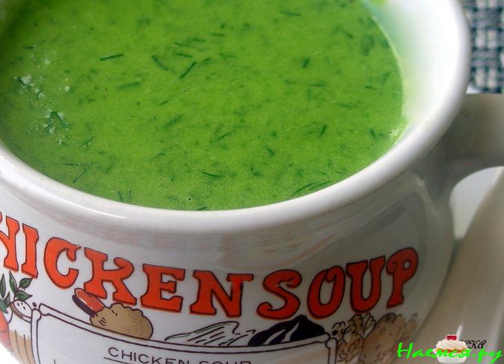 Шпинатовый суп-пюре с курицей и картофелем