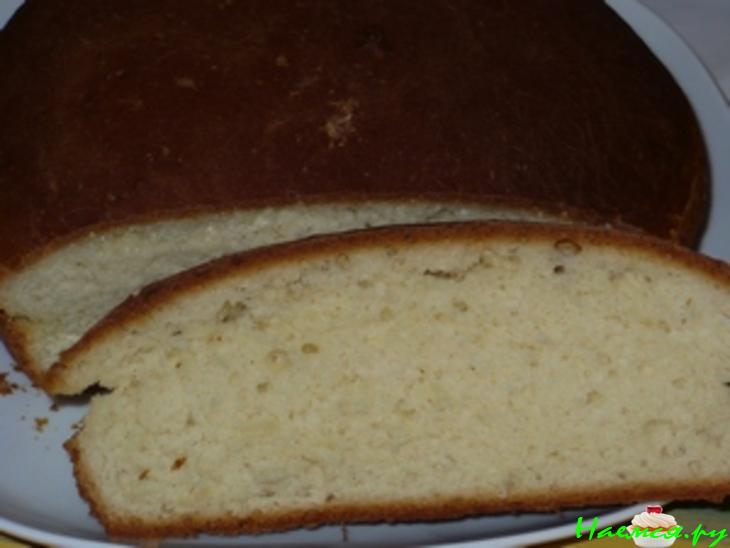 Белый дрожжевой хлеб