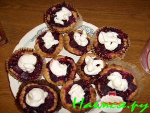 Корзиночки с вишней