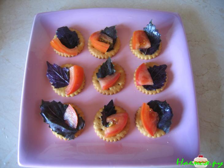 Сырные закусочные пироженки