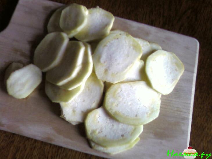 Закуска из баклажанов с перцем и помидором