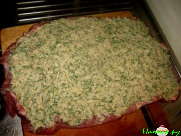 Рулет из свинины с грушами и сыром Рулет из свинины с грушами и сыром