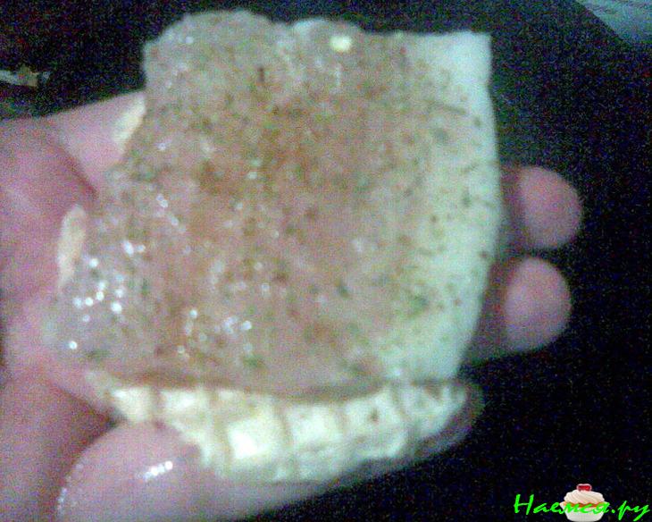 Жареная рыба в круглых вафельках Жареная рыба в круглых вафельках