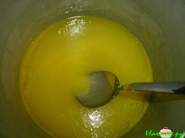 Торт "Медовик" со сметанным кремом