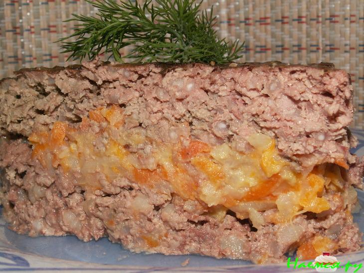 Мясной пирог с куриными потрошками