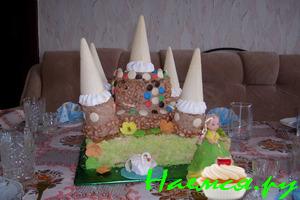 Торт "Замок для маленькой красавицы"