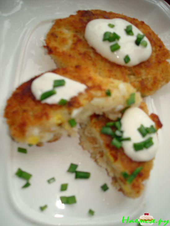 "Картофельные котлеты с яйцом"