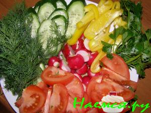 Салат овощной "Весенний" с лимоном