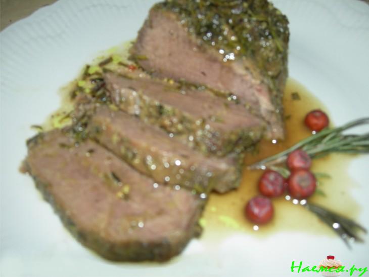 Говядина запеченная с лесным ароматом Говядина запеченная с лесным ароматом