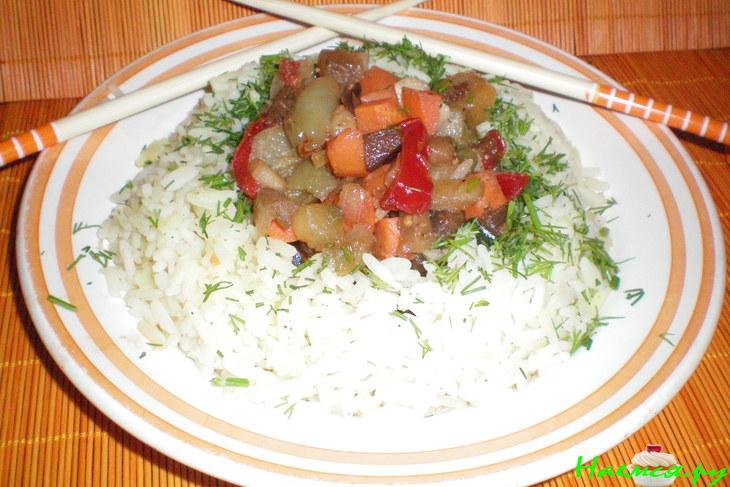 Рис с овощами (бюджетный вариант)