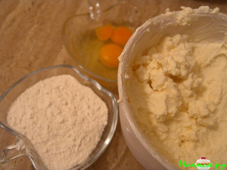 Чизкейк с беконом и грибами