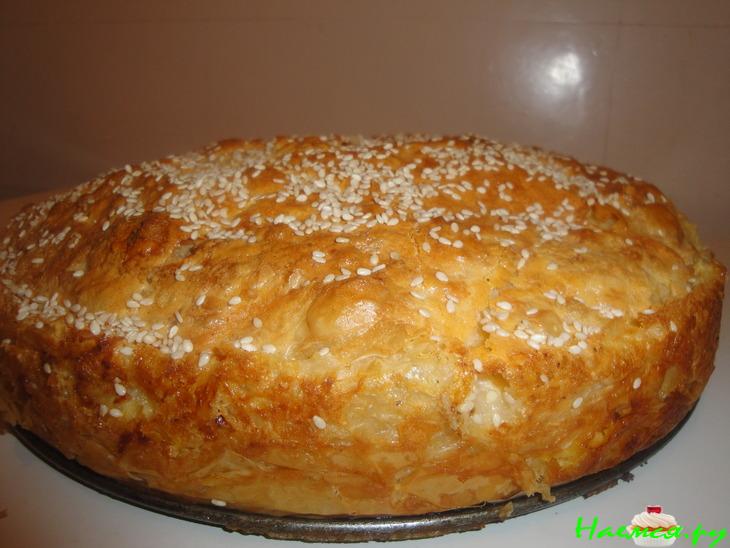 Нежный пирог с сыром и тыквой /kolokithopita/
