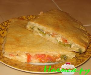 Закрытая пицца "Цезарь" Закрытая пицца "Цезарь"