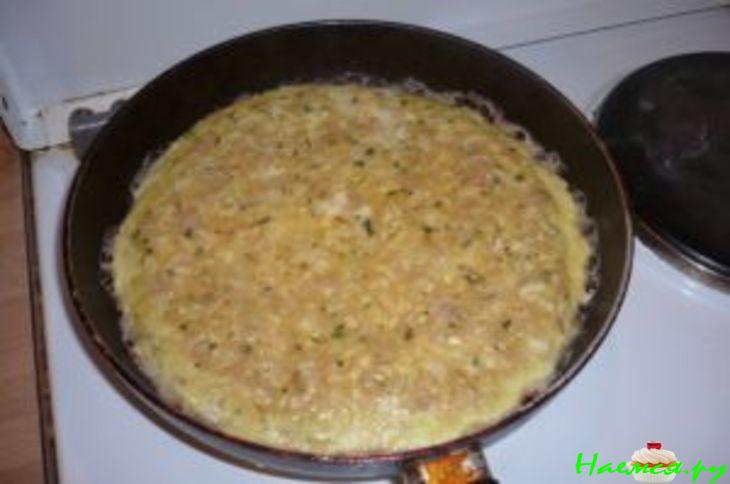 Омлет с тунцом 