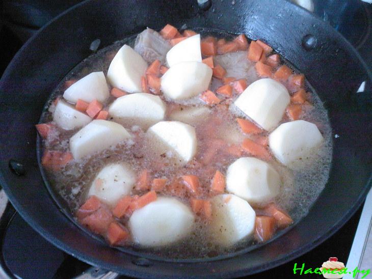 Мясное жаркое