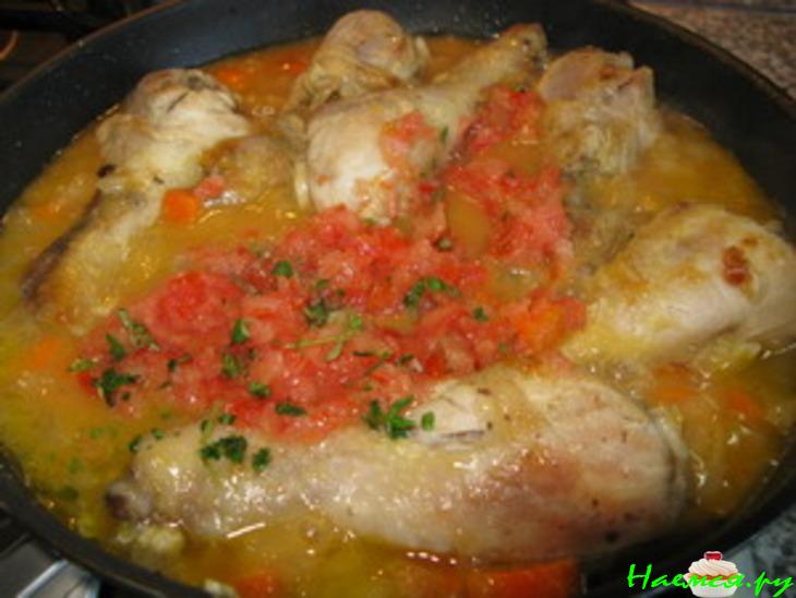 Курочка в белом вине-coq au vin (еще один упрощенный вариант)