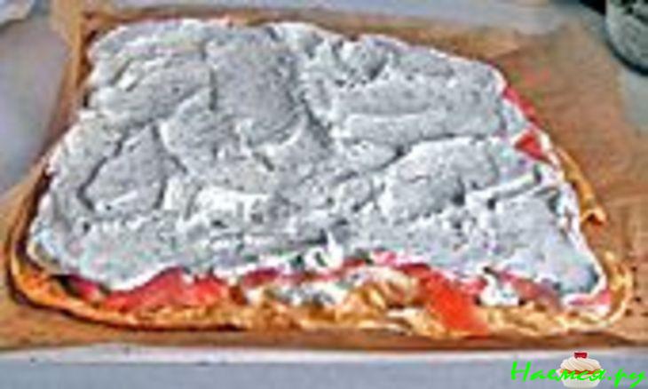 Рулет с копченым лососем