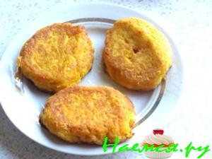 Морковные котлеты с сыром