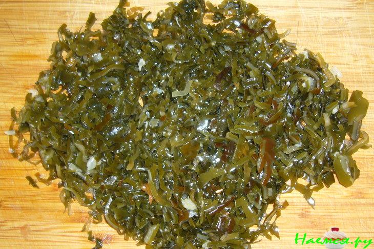 Суп рыбный густой с морской капустой и сыром