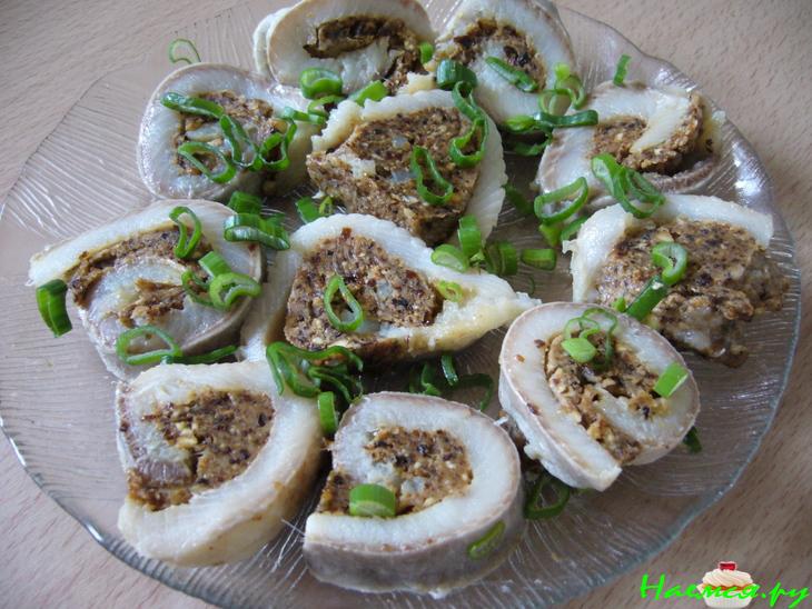 Рольмопс с черносливом и миндалем Рольмопс с черносливом и миндалем