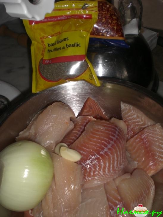 Рыбные тефтельки и котлеты с сюрпризом (вариант)