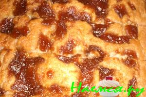 Дрожжевой пирог с вареньем Дрожжевой пирог с вареньем