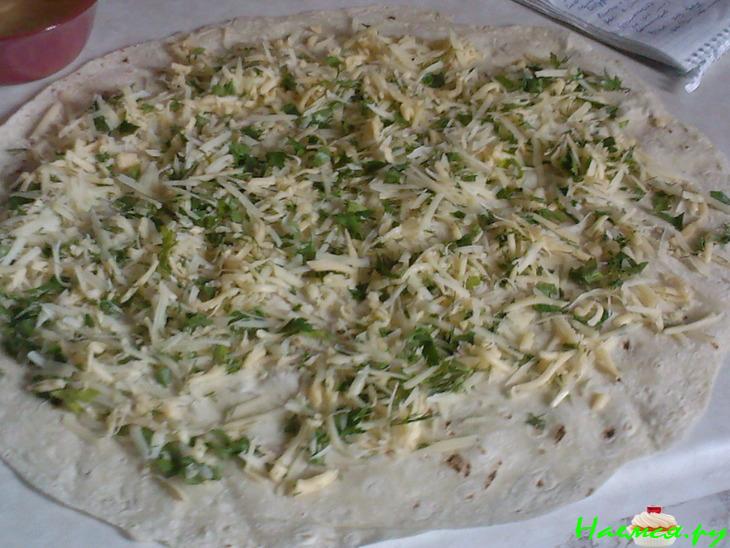 Тыквенный крем-суп с сырными рулетиками