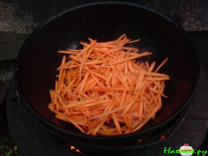 Плов с говядиной и зарой