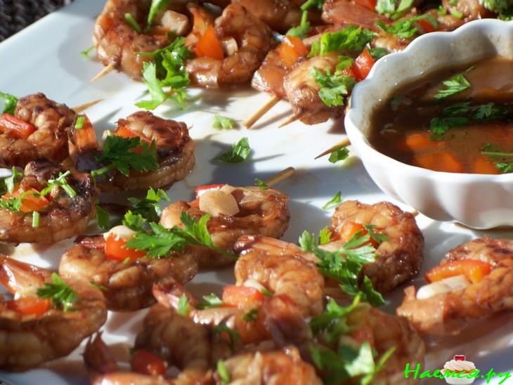 Креветки жареные в гранатовом сиропе Креветки жареные в гранатовом сиропе