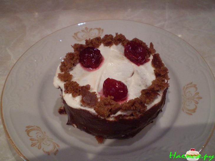 Пирожные с кремом и помадкой