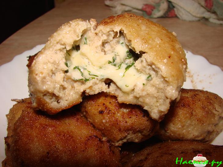 Нежнейшие, сочные котлетки с начинкой. Просто так 