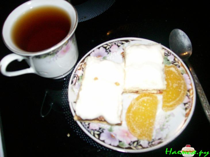 Песочно-фруктовое пирожное с кремом "Зефир"