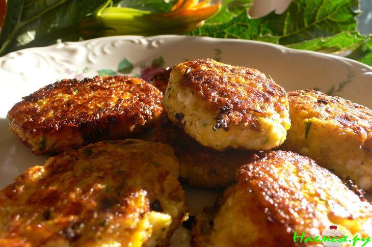 Котлеты из кабачков по-болгарски