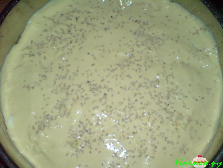 Пирог заливной с савойской капустой и яйцами