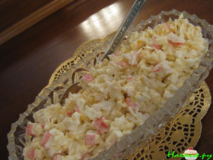 Салат 'Сливочный' из крабовых палочек