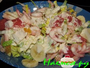 Азиатский салат из креветок