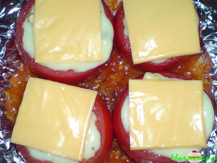 Фаршированные помидоры с картофелем и маслинами