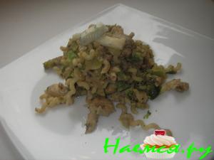 Паста с белыми грибами и брюссельской капустой Паста с белыми грибами и брюссельской капустой