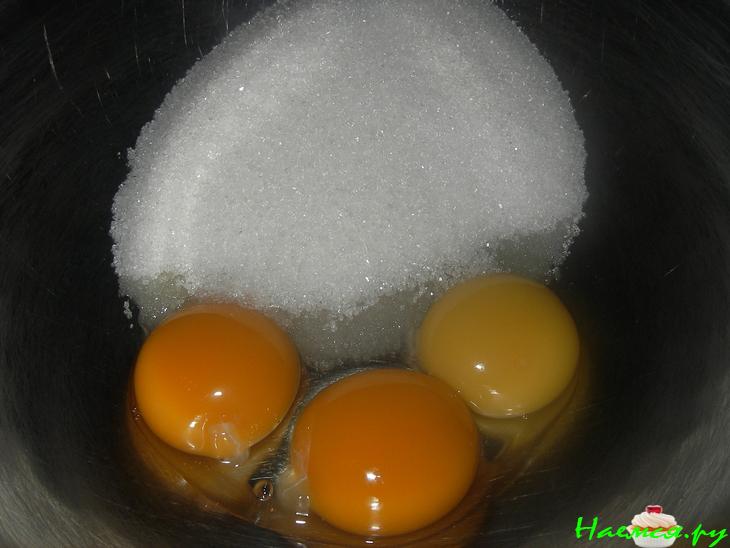 Песочный пирог с яблоками и лаймом