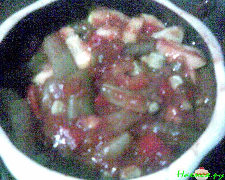 Хек запеченный в горшочке с овощами