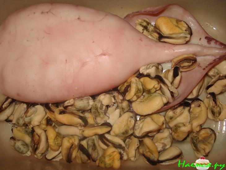 Мидии и кальмары копченые Мидии и кальмары копченые