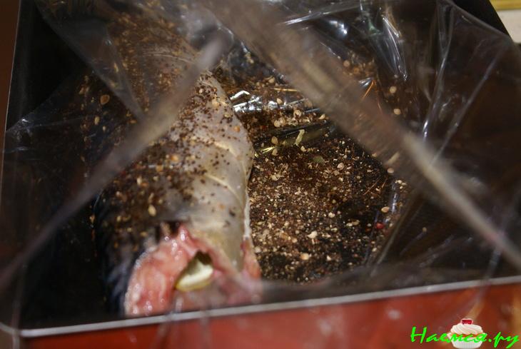 Скумбрия запечённая в пряно-кофейной посыпке