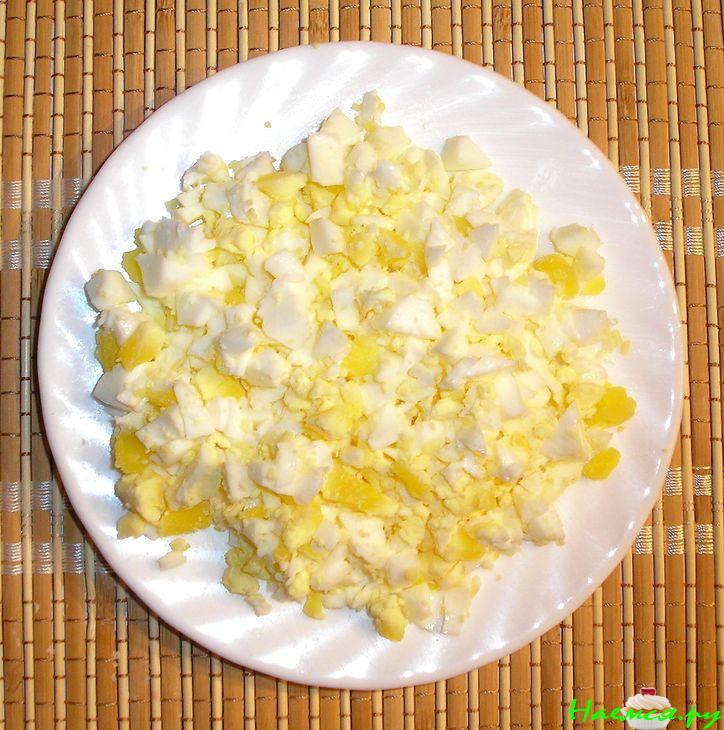 Фаршированные яйцом и зеленью помидоры Фаршированные яйцом и зеленью помидоры