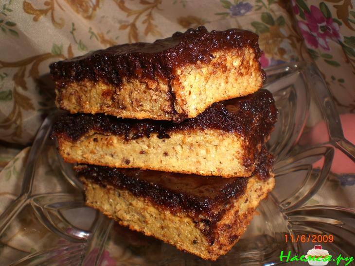 Манный пирог на ряженке с шоколадной заливкой