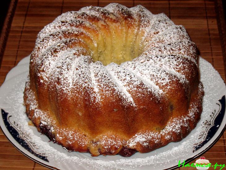 Лимонно-вишнёвый пирог из дрожжевого теста