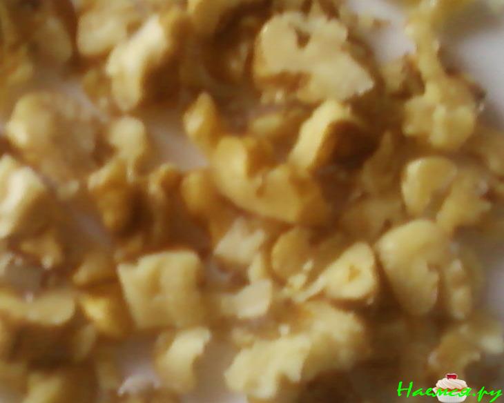 Салат куриный с орехами