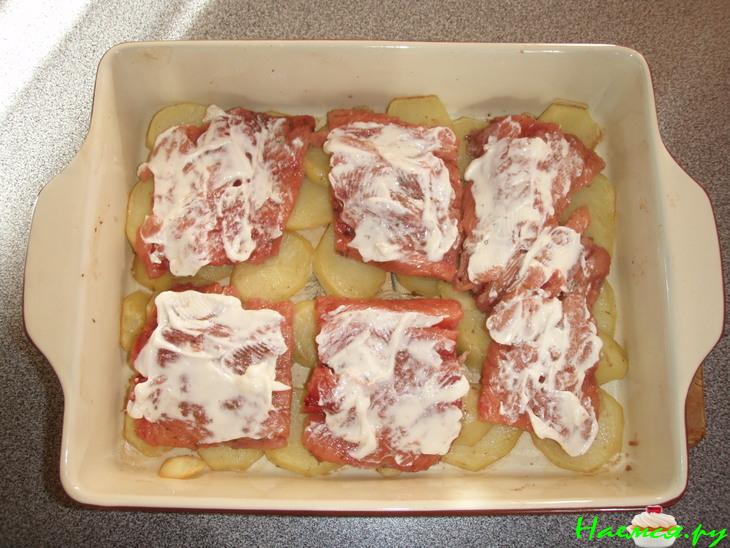 Красная рыба запечённая